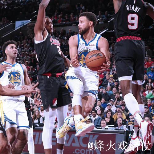 勇士为何三负开拓者?火力对决与短板暴露,如何摆脱附加赛困局? 勇士为何三负开拓者?火力对决与短板暴露,如何摆脱附加赛困局?